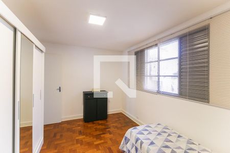 Quarto  de casa para alugar com 1 quarto, 49m² em Jardim das Esmeraldas, Taboão da Serra