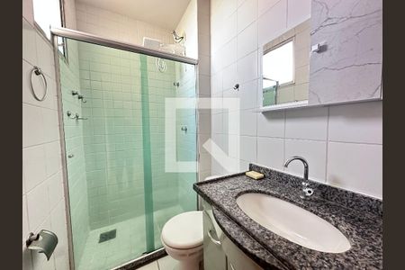 Banheiro de apartamento à venda com 3 quartos, 65m² em Ipiranga, Belo Horizonte