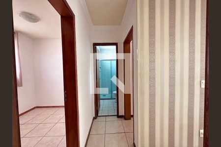 Corredor de apartamento à venda com 3 quartos, 65m² em Ipiranga, Belo Horizonte