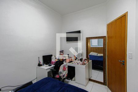 Quarto de apartamento à venda com 1 quarto, 80m² em Vila Guarará, Santo André