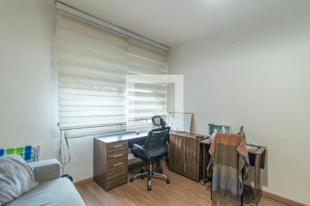 Sala de apartamento à venda com 1 quarto, 45m² em Santo Antônio, Porto Alegre