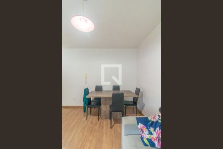 Sala de apartamento à venda com 1 quarto, 45m² em Santo Antônio, Porto Alegre