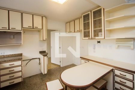 Apartamento para alugar com 4 quartos, 163m² em Brooklin, São Paulo