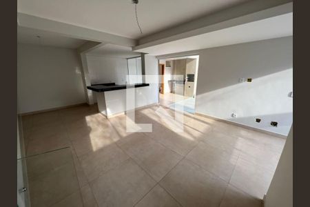 Casa à venda com 3 quartos, 112m² em Esplanada, Belo Horizonte