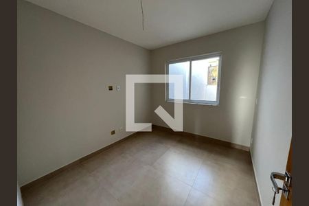 Casa à venda com 3 quartos, 112m² em Esplanada, Belo Horizonte