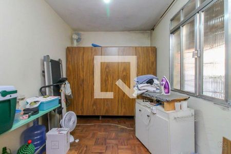 Casa à venda com 5 quartos, 192m² em Passo d’Areia, Porto Alegre