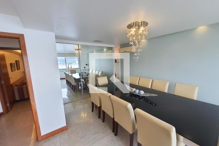 Sala de apartamento à venda com 3 quartos, 230m² em Ingá, Niterói