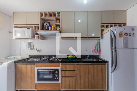 Sala e Cozinha Integrada  de apartamento à venda com 1 quarto, 33m² em Vila Granada, São Paulo