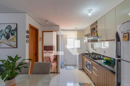 Sala e Cozinha Integrada  de apartamento para alugar com 1 quarto, 33m² em Vila Granada, São Paulo