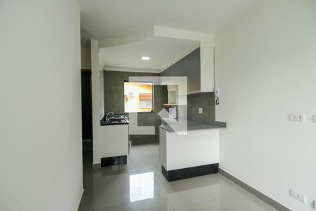 Sala/Cozinha de apartamento à venda com 2 quartos, 42m² em Vila Esperança, São Paulo