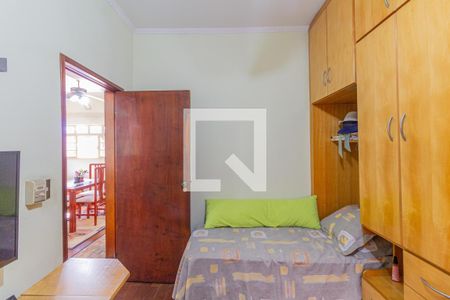Quarto 1 de casa à venda com 2 quartos, 370m² em Vila Londrina, São Paulo