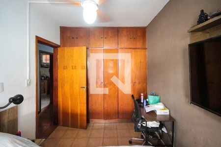 Quarto de casa à venda com 2 quartos, 400m² em Vila Cleonice, São Paulo