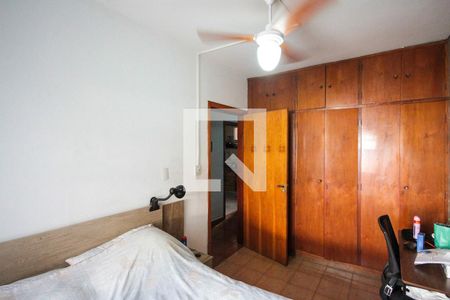 Quarto de casa à venda com 2 quartos, 400m² em Vila Cleonice, São Paulo