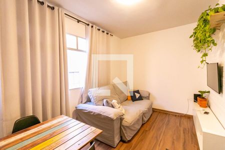 Apartamento à venda com 68m², 3 quartos e 1 vagaSala