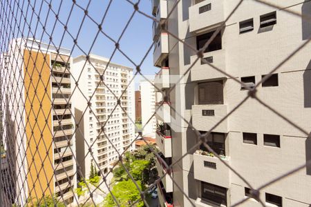 Vista de apartamento à venda com 3 quartos, 200m² em Itaim Bibi, São Paulo