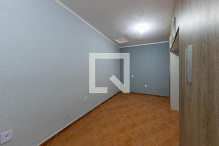 Quarto Suíte de casa para alugar com 2 quartos, 60m² em Jardim Colorado, São Paulo