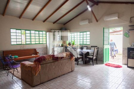 Sala/Cozinha de casa à venda com 2 quartos, 400m² em Rio dos Sinos, São Leopoldo
