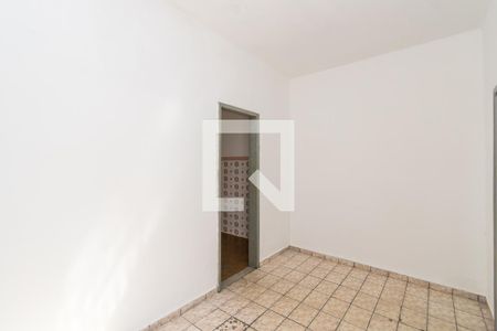 Sala de apartamento para alugar com 1 quarto, 45m² em Brás de Pina, Rio de Janeiro