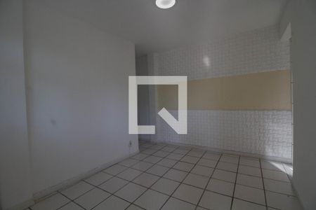 Sala de casa para alugar com 3 quartos, 85m² em Curicica, Rio de Janeiro