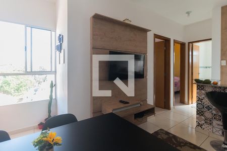 Sala de apartamento para alugar com 2 quartos, 43m² em Vila Brasileira, Mogi das Cruzes