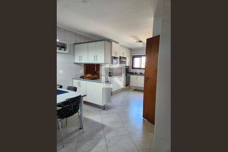 Apartamento à venda com 3 quartos, 246m² em Bela Aliança, São Paulo