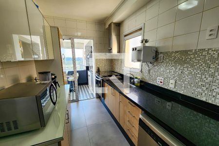 Apartamento à venda com 106m², 3 quartos e 2 vagas Apartamento à venda com 106m², 3 quartos e 2 vagasCozinha