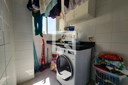 Apartamento à venda com 106m², 3 quartos e 2 vagas Apartamento à venda com 106m², 3 quartos e 2 vagasÁrea de Serviço