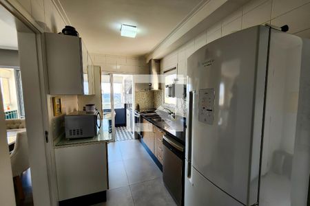 Apartamento à venda com 106m², 3 quartos e 2 vagas Apartamento à venda com 106m², 3 quartos e 2 vagasCozinha