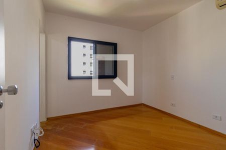 Suíte de apartamento à venda com 2 quartos, 90m² em Vila Andrade, São Paulo