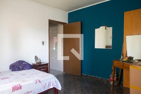 Quarto 2 de casa à venda com 4 quartos, 100m² em Vila Paiva, São Paulo