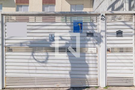 Apartamento para alugar com 80m², 2 quartos e 1 vaga Apartamento para alugar com 80m², 2 quartos e 1 vagaFachada