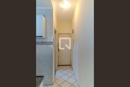 Corredor de Entrada de kitnet/studio à venda com 1 quarto, 37m² em Santa Cecília, São Paulo