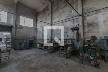 Casa para alugar com 480m², 2 quartos e 5 vagas Casa para alugar com 480m², 2 quartos e 5 vagasGalpão