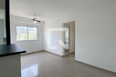 Sala de apartamento para alugar com 2 quartos, 51m² em Resedá, Barueri