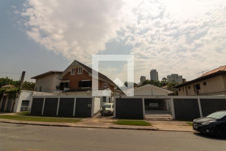 Fachada de casa à venda com 6 quartos, 1200m² em Jardim Morumbi, São Paulo