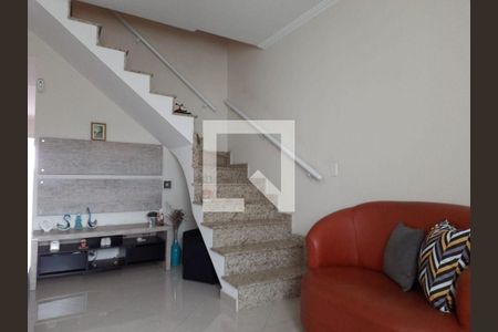 Casa à venda com 2 quartos, 143m² em Vila Linda, Santo André