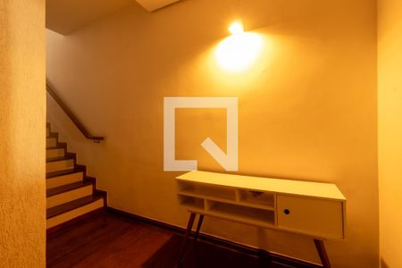 Sala de casa para alugar com 4 quartos, 350m² em São Paulo Ii, Cotia