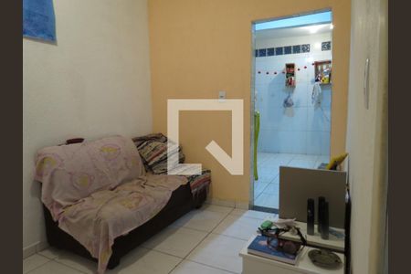 Casa à venda com 200m², 2 quartos e 1 vagaSala