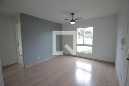 Sala de apartamento para alugar com 2 quartos, 42m² em Igara, Canoas