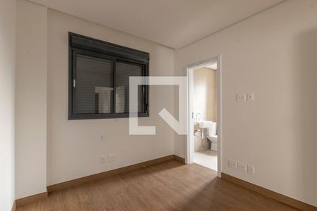 Suíte 1 de apartamento à venda com 4 quartos, 189m² em Mangabeiras, Belo Horizonte