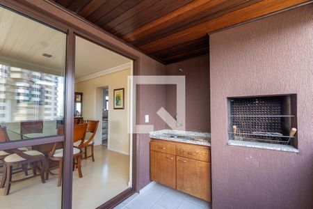 Sacada da Sala de apartamento para alugar com 4 quartos, 130m² em Novo Mundo, Curitiba