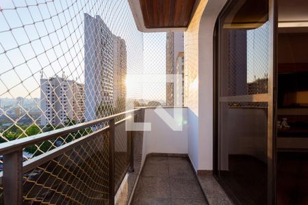 Varanda 1 de apartamento à venda com 5 quartos, 220m² em Parque da Mooca, São Paulo