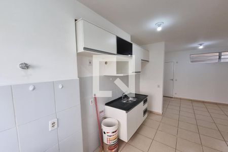 Cozinha e Área de Serviço de apartamento para alugar com 2 quartos, 80m² em Jardim Heitor Rigon, Ribeirão Preto