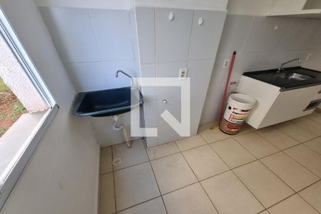 Cozinha e Área de Serviço de apartamento para alugar com 2 quartos, 80m² em Jardim Heitor Rigon, Ribeirão Preto