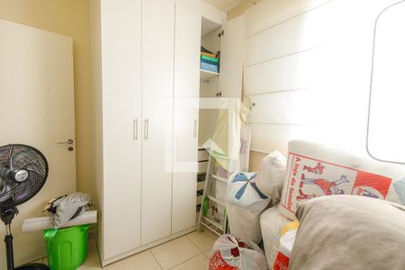 Quarto 2 de apartamento para alugar com 2 quartos, 48m² em Campos Elíseos, Taubaté