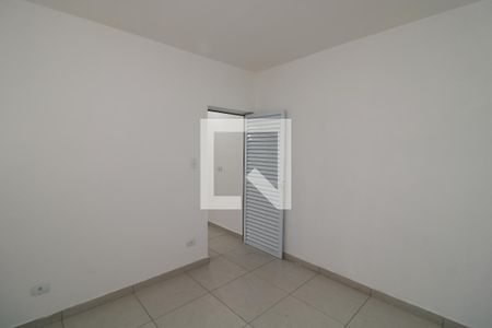 Quarto de casa para alugar com 1 quarto, 37m² em Vila Santa Clara, São Paulo