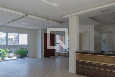 Sala de casa de condomínio à venda com 3 quartos, 260m² em Hípica, Porto Alegre