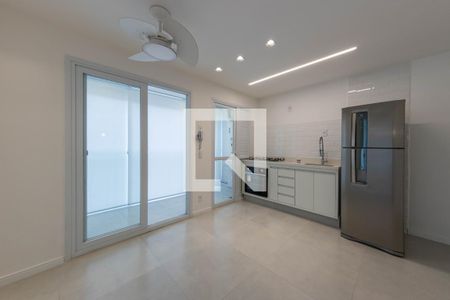 Sala/Cozinha de apartamento para alugar com 2 quartos, 44m² em Vila Prudente, São Paulo