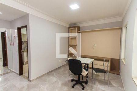 Sala   de casa para alugar com 2 quartos, 99m² em Vila Santa Terezinha (zona Norte), São Paulo