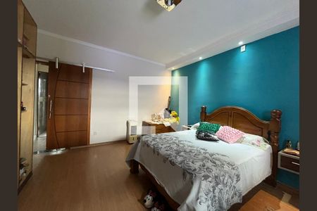 Suite de casa à venda com 3 quartos, 280m² em Vila Nhocune, São Paulo